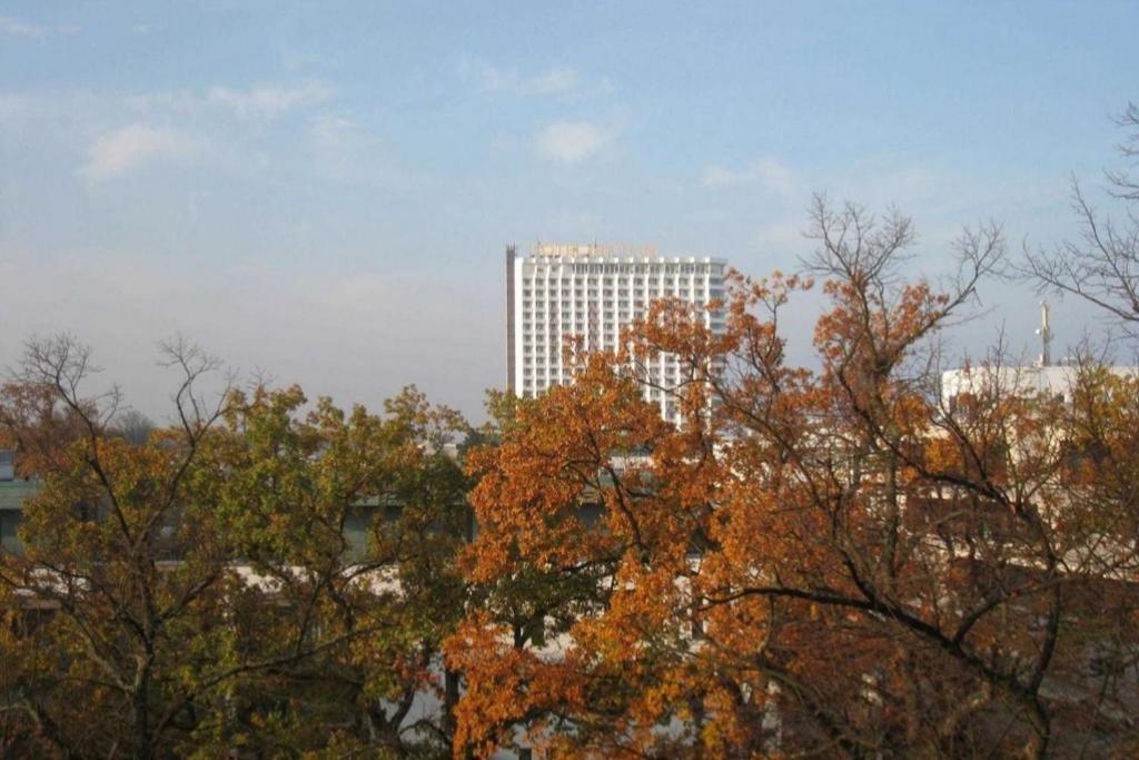 Charlotte, Direkt Am Kurpark Apartamento Rostock Exterior foto
